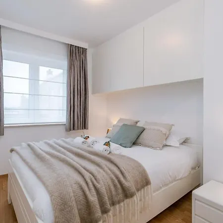 Modern With Parking And Sea View In * Oostduinkerke