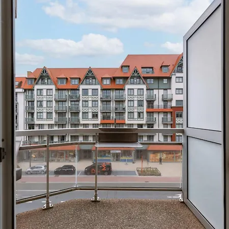 Modern With Parking And Sea View In